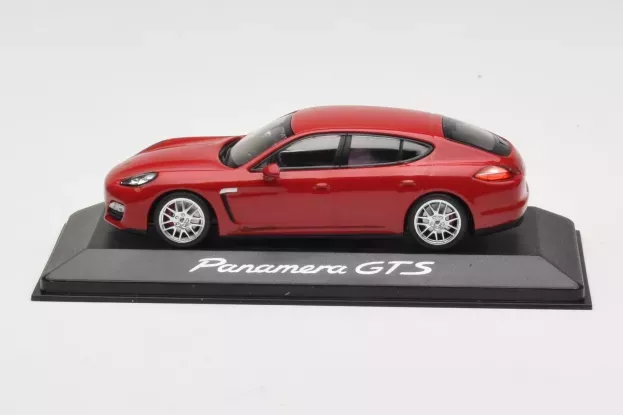 Minichamps Porsche Panamera Gts 2009 1:43 WAP0200230C